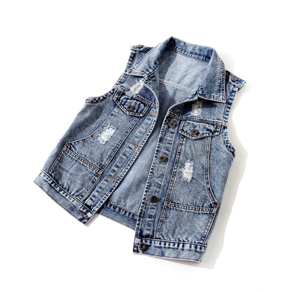 Γυναικείο κοντό γιλέκο τζιν με τσέπες και σκισμένα μοτίβα