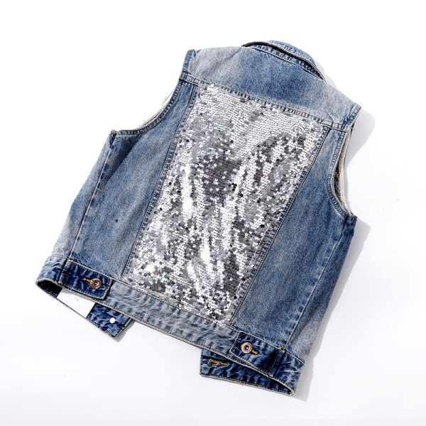 Γυναικείο casual κοντό τζιν μπουφάν με πούλιες