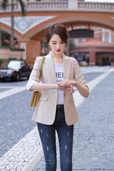 Uue mudeliga liibuv naiste jope 3/4 varrukatega