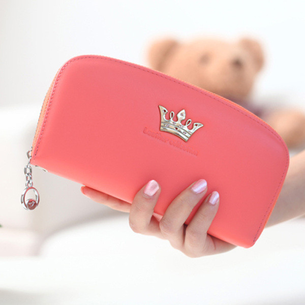 Naiste rahakott aplikatsiooni ja lukuga