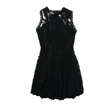 Γυναικείο μαύρο μύδι αμάνικο φόρεμα από δαντέλα