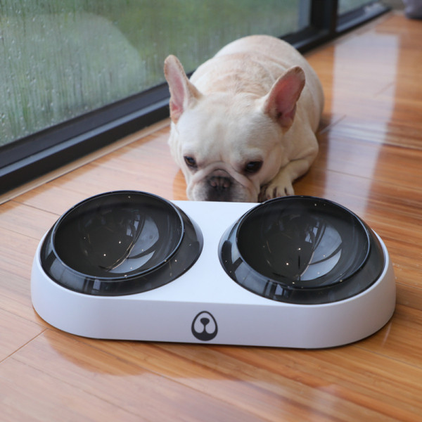 Barības un ūdens tvertne, kas piemērota suņiem un kaķiem