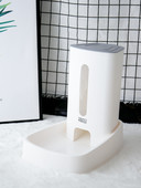 Автоматична хранилка за котки