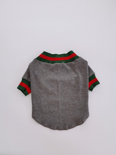 Ujjú, fényes hatású kutyaruhák