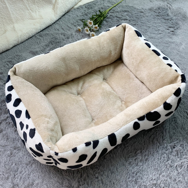 Portable plush bed for dogs