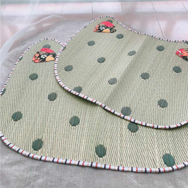 Šiaudų pagalvėlė katėms