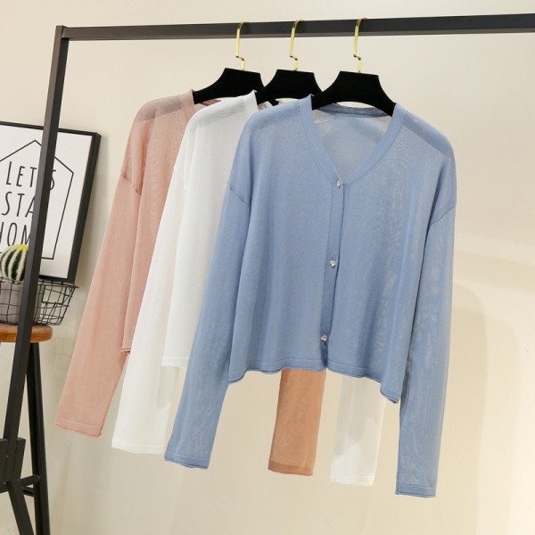 Uut mudelit pikkade varrukate ja nööpidega naiste kardigan