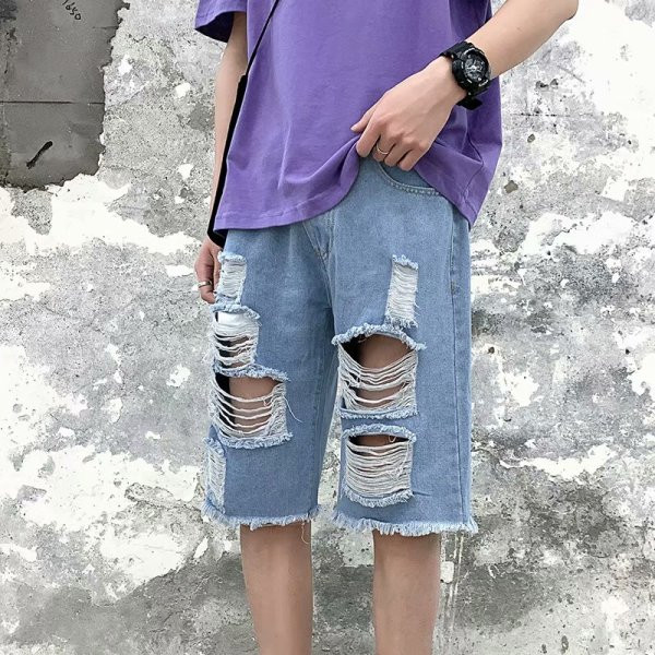 Blugi barbati moderni cu model 3/4 rupt dreapta