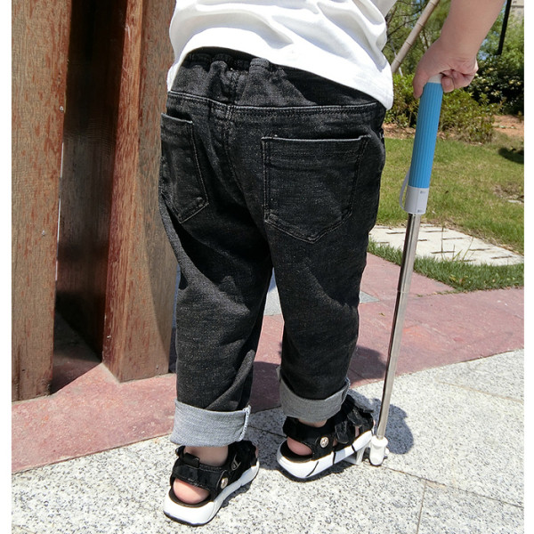 Moodsad poistele sobivad kõrge vöökohaga laste pikad teksad