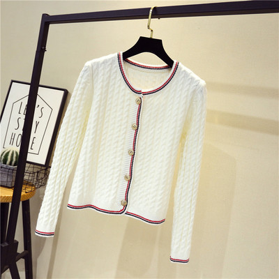 Uut mudelit ümara dekoltee ja nööpidega naiste kampsun