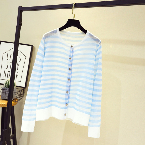 Vesta de dama in dungi cu decolteu rotund