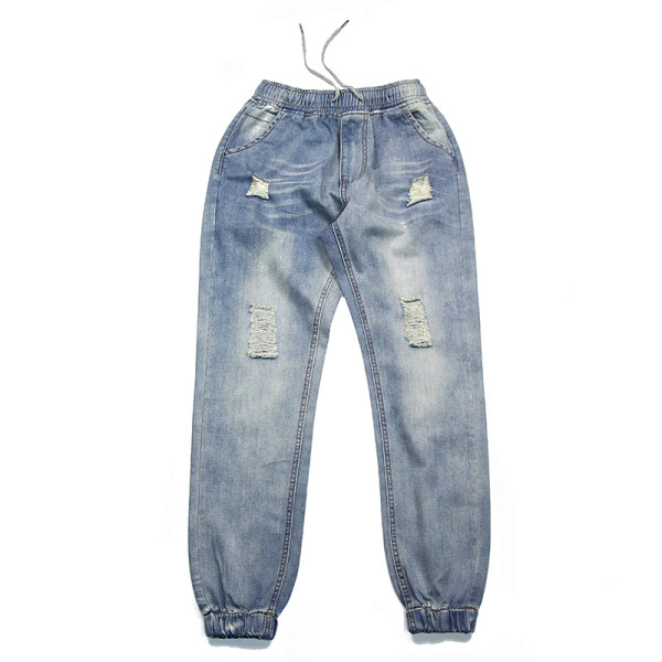 Vīriešu garie džinsi ar elastīgu vidukli un saplēstu pa labi