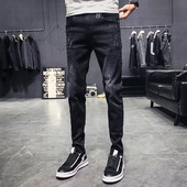 Μοντέρνα ανδρικά τζιν με τσέπες σε μαύρο χρώμα