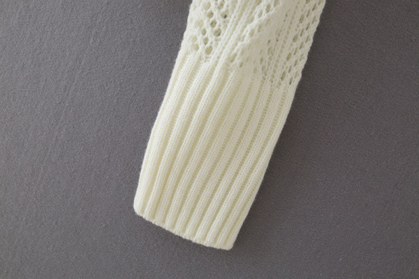 Νέο μοντέλο γυναικεία ζακέτα με κέντημα και ντεκολτέ 