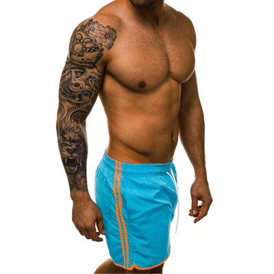 Σορτς παραλίας με άκρη