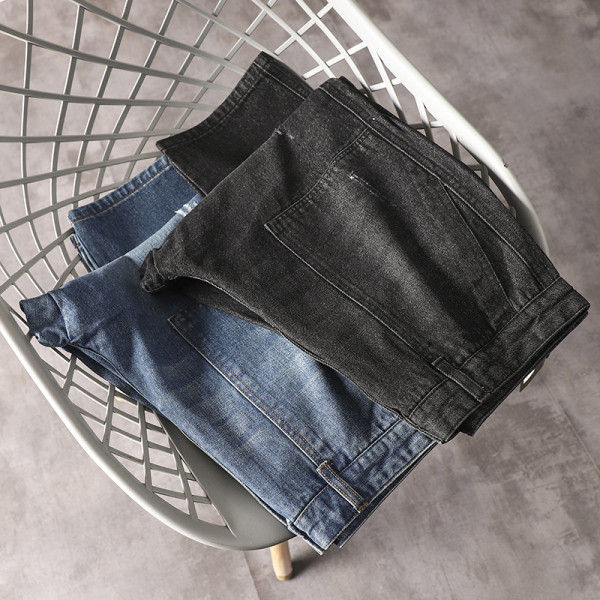 Pikad taskutega meeste teksad