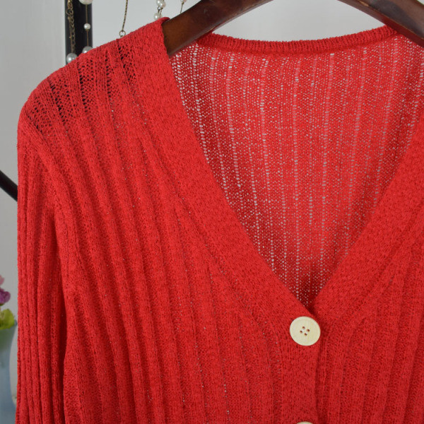 Alkalmi női mellény spitz nyakkivágással és hosszú ujjakkal