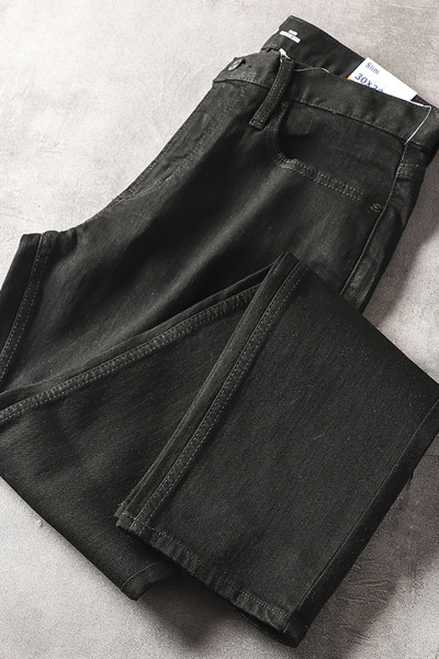 Mustad vabaaja meeste pikad teksad