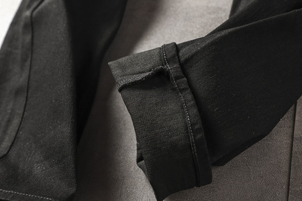 Mustad vabaaja meeste pikad teksad