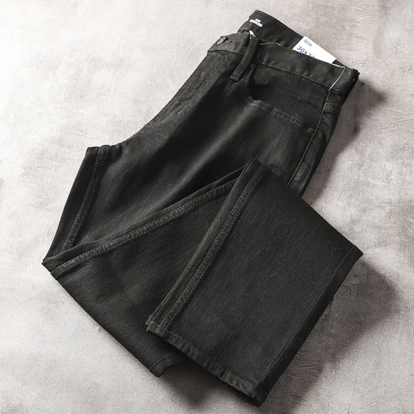 Mustad vabaaja meeste pikad teksad