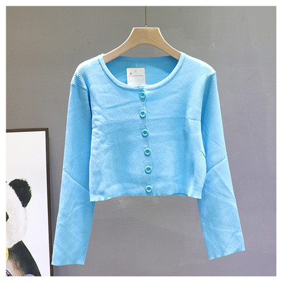 Γυναικεία κοντή ζακέτα με στρογγυλή λαιμόκοψη και κουμπιά