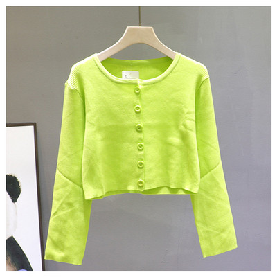 Γυναικεία κοντή ζακέτα με στρογγυλή λαιμόκοψη και κουμπιά