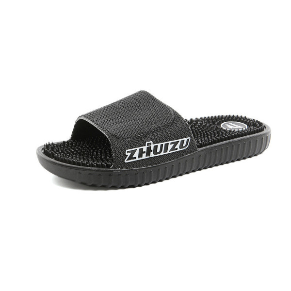 Randa sobivad vabaaja meeste sussid