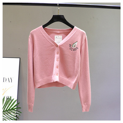 Γυναικεία ζακέτα με κεντήματα και ντεκολτέ 