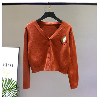 Γυναικεία ζακέτα με κεντήματα και ντεκολτέ 