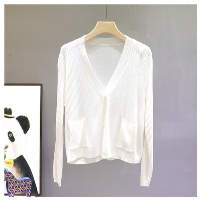 Naiste kahe tasku ja spitsikaelusega vest