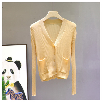 Naiste kahe tasku ja spitsikaelusega vest