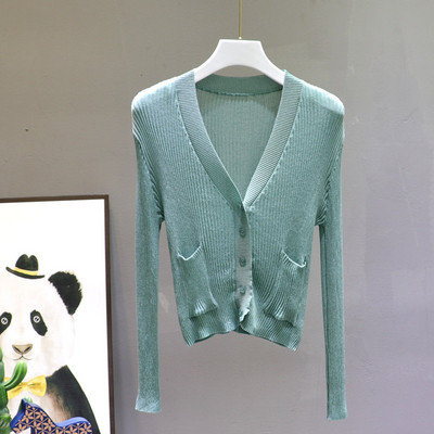 Naiste kahe tasku ja spitsikaelusega vest