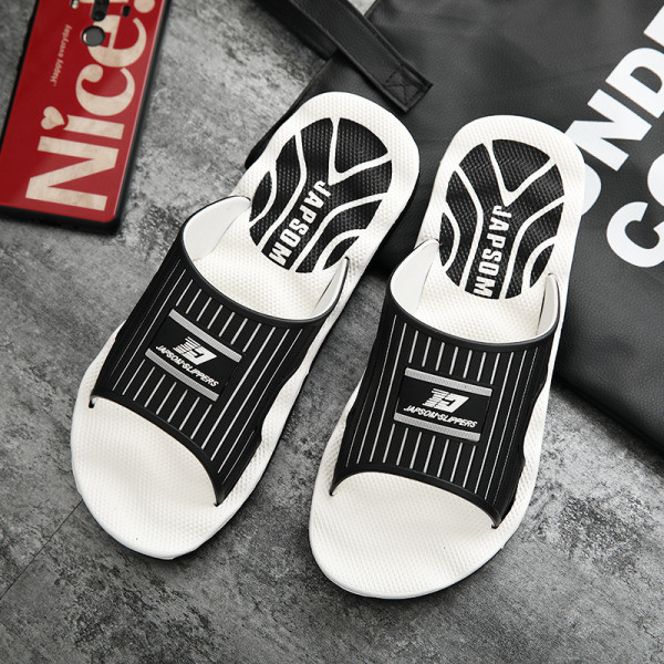 Lameda talla ja pealdisega vabaaja meeste sussid