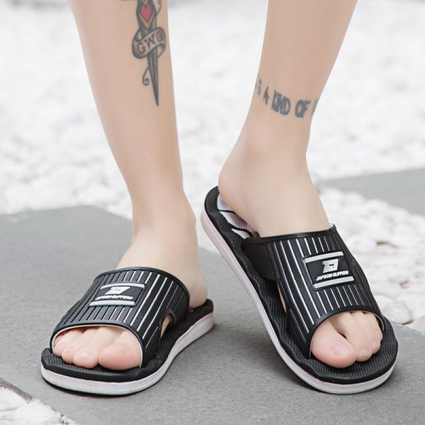 Lameda talla ja pealdisega vabaaja meeste sussid