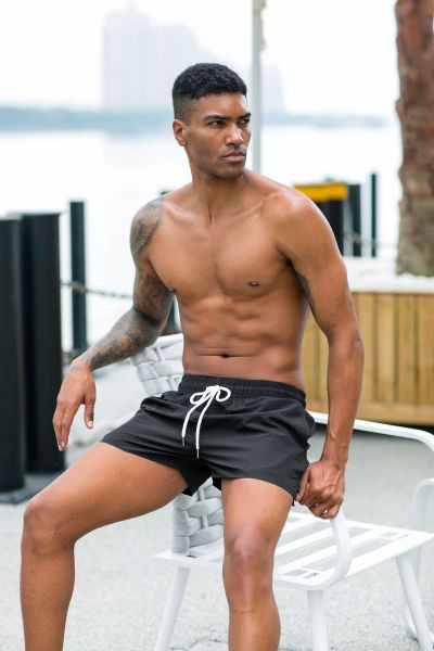 Vīriešu ātri žūstoši šorti ar saitēm un elastīgu jostasvietu