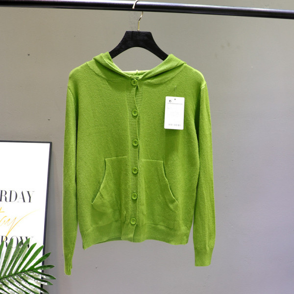 Naiste vabaaja vest kapuutsi ja taskutega