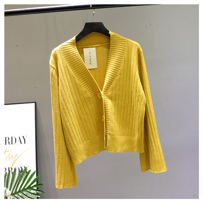 Vestă modernă de damă cu mâneci lotus și decolteu spitz