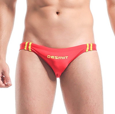 Ανδρικό μαγιό με επιγραφή σε διάφορα χρώματα