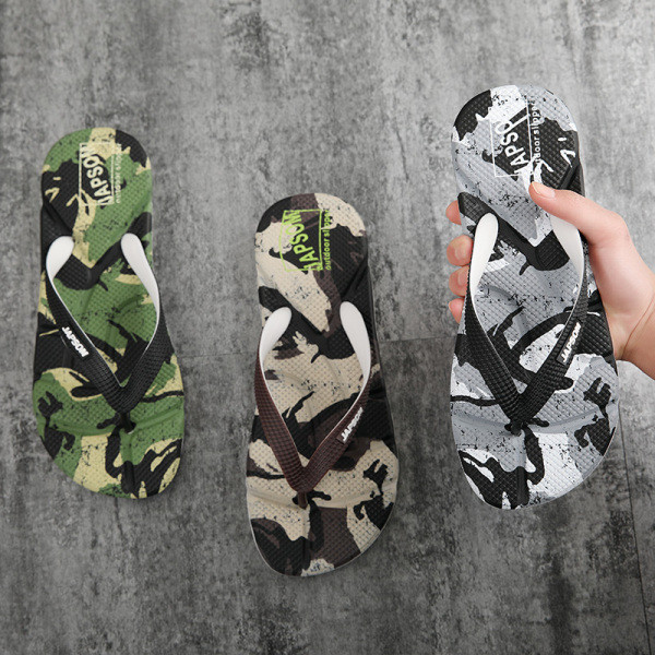 NOUL model de papuci casual barbatesti