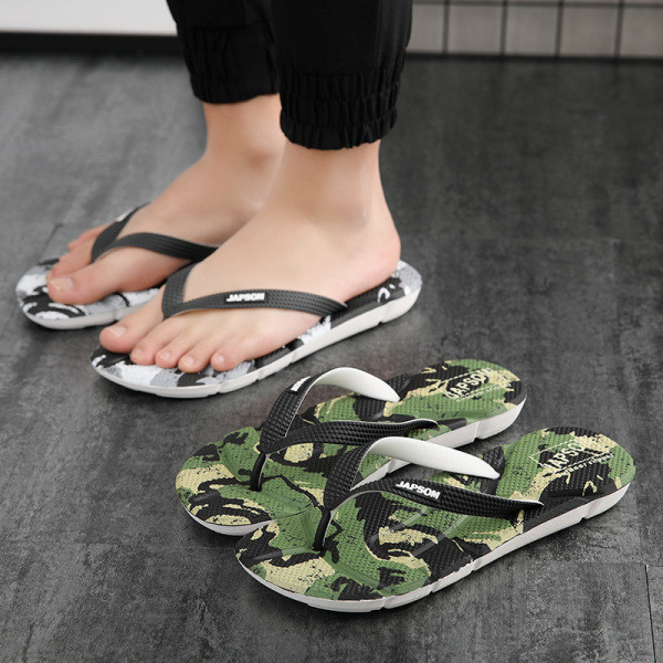 NOUL model de papuci casual barbatesti