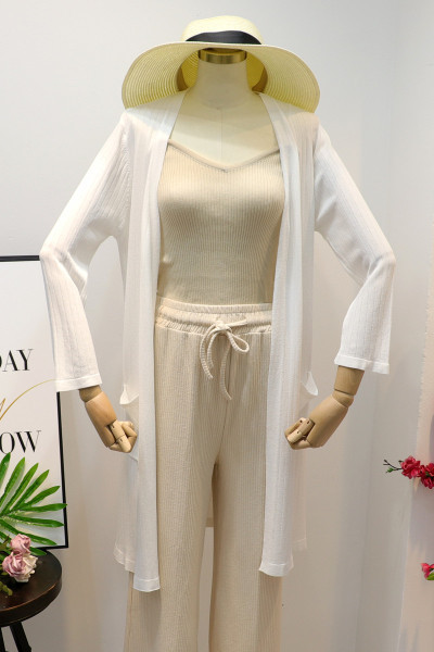 Sieviešu garais jaciņš ar kabatām - piemērots pavasarim un vasarai