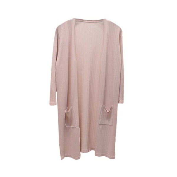 Sieviešu garais jaciņš ar kabatām - piemērots pavasarim un vasarai