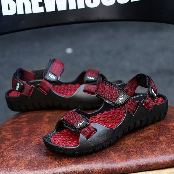 Ανδρικά σανδάλια μοντέρνα με βελκρό και ίσια σόλα