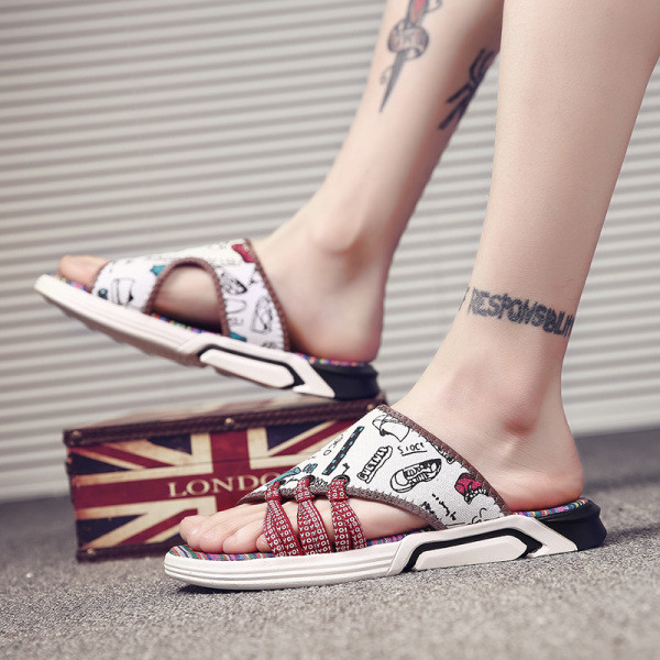 ΝΕΟ μοντέλο ανδρικές καθημερινές  παντόφλες με κορδόνια και απλικέ