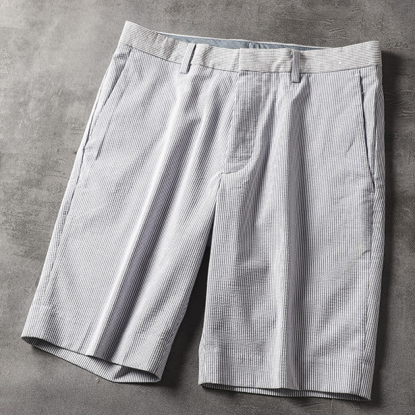 Csíkos férfi 3/4-es nadrág zsebekkel