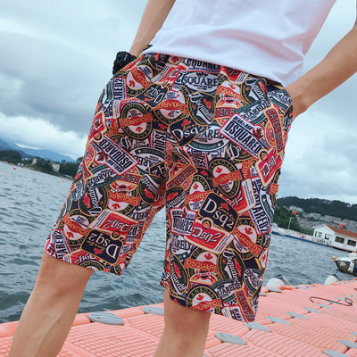 Νέο μοντέλο σορτς  κατάλληλα για την παραλία