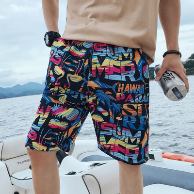 Νέο μοντέλο σορτς  κατάλληλα για την παραλία