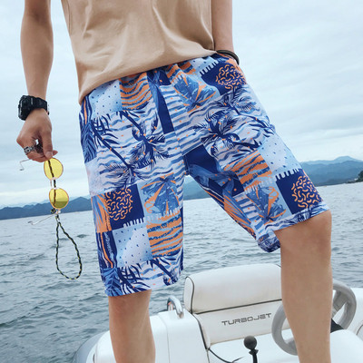 Νέο μοντέλο σορτς  κατάλληλα για την παραλία