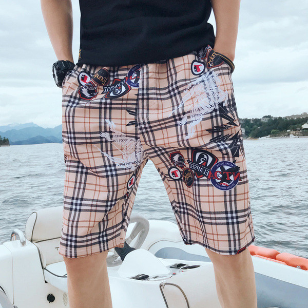 Νέο μοντέλο σορτς  κατάλληλα για την παραλία