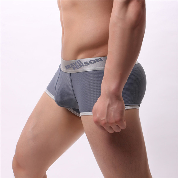 Mitmes värvitoonis kirjaga meeste bokserid